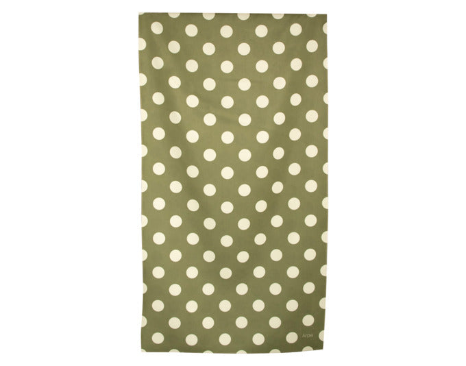 ARPE Handtuch dots olive green 50 x 95 cm in präsentiert im Onlineshop von KAQTU Design AG. Badzubehör ist von ARPE