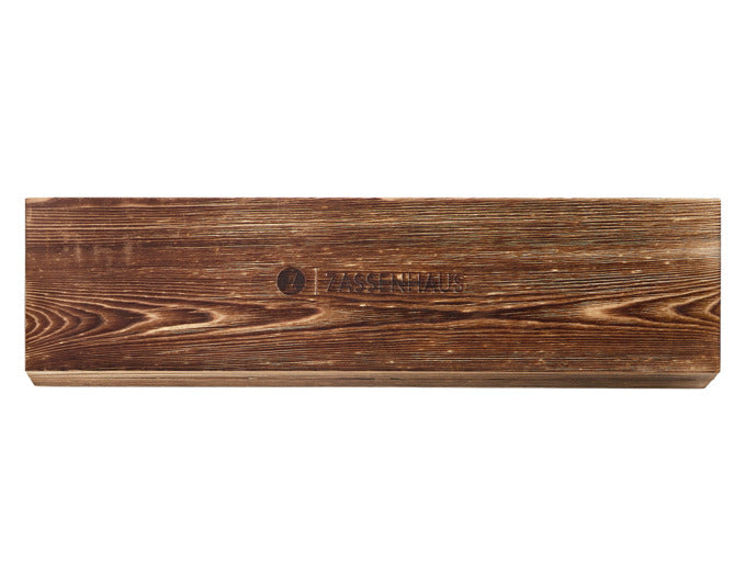 Das ZASSENHAUS Santokumesser Kyoto mit 28,6 cm Klinge vereint japanische Schärfe und elegantes Wenge Holz für präzises Kochen.