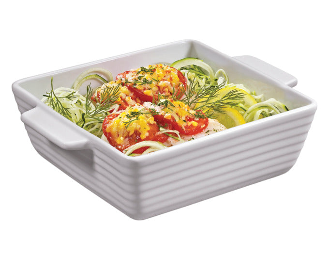 Entdecken Sie die KÜCHENPROFI Gratinform Burgund quadratisch 15 cm in Weiß – ideal für köstliche Gratins und stilvolles Servieren.