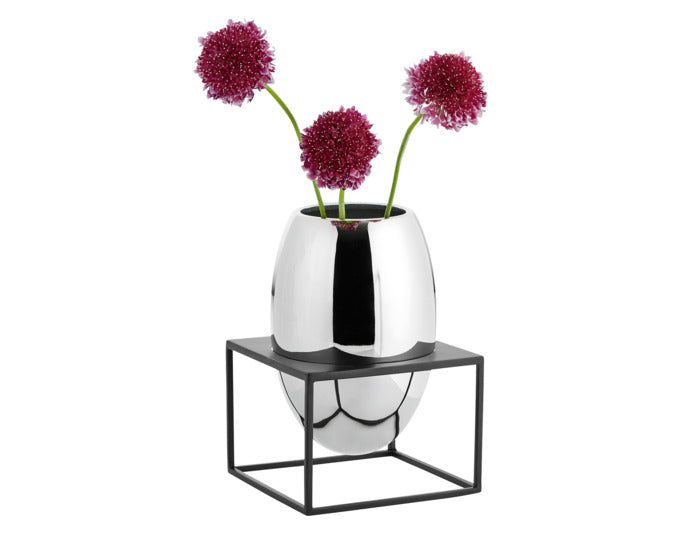 Entdecken Sie die elegante PHILIPPI Vase Solero im Ständer L aus Metall (14x14x21 cm) – ein stilvolles Highlight für Ihr Zuhause.