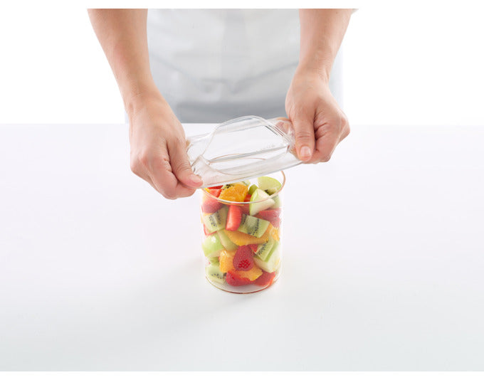 Entdecken Sie die LEKUE Abdeckhauben aus Silikon im 2er-Set (ø 11 cm) – die nachhaltige Lösung für frische Lebensmittel und weniger Plastikmüll!