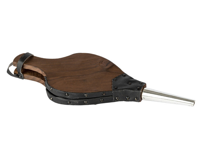 LIENBACHER Blasebalg Holz und Leder 39x16 cm in präsentiert im Onlineshop von KAQTU Design AG. Grillzubehör ist von LIENBACHER