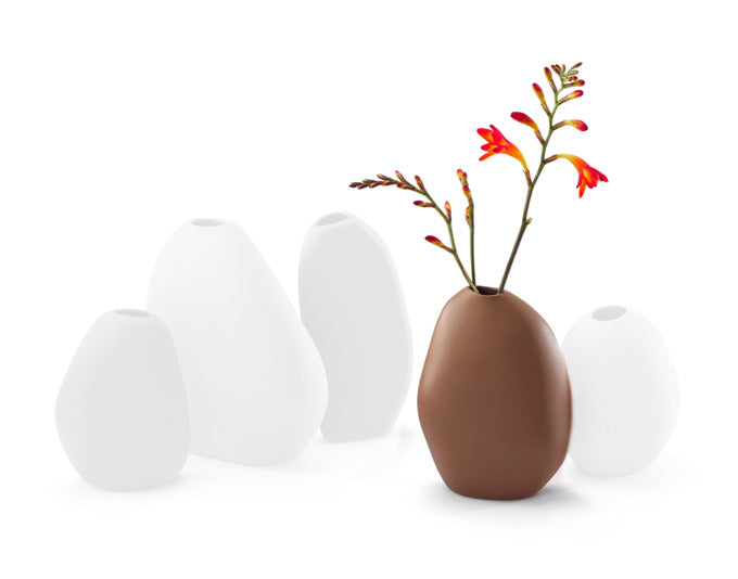 PHILIPPI Vase Bud Keramik 9x5x13 cm nougat in  präsentiert im Onlineshop von KAQTU Design AG. Vase ist von PHILIPPI