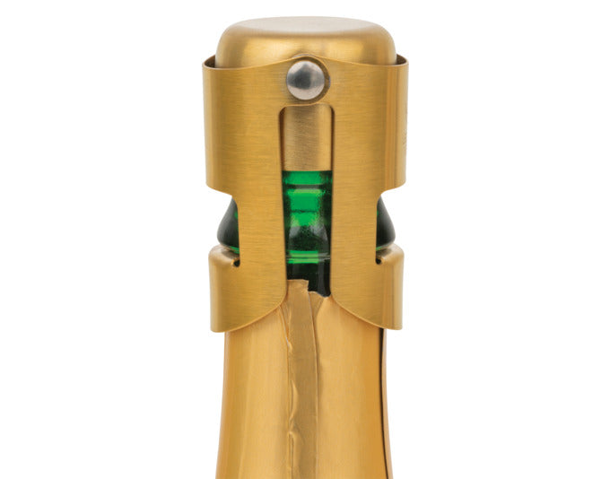 Halten Sie Ihren Champagner frisch mit dem eleganten LEOPOLD Champagnerverschluss Aristo Inox gold. Hochwertiges Barzubehör für jeden Anlass!