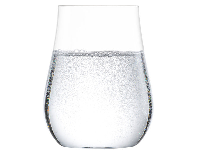 Entdecken Sie den ZWIESEL GLAS Allroundbecher Kolibri 42 im praktischen 2er-Set. Elegantes Design trifft auf höchste Qualität – ideal für jeden Anlass!