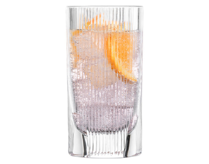 Entdecken Sie das elegante Longdrinkglas Fave 79 von ZWIESEL GLAS im 4er-Set. Ideal für Cocktails und erfrischende Getränke – Qualität, die begeistert!