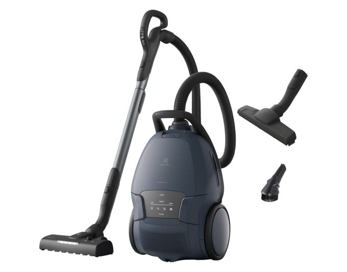 Entdecken Sie den ELECTROLUX Staubsauger Ultimate 800 in Denim Blue – für mühelose Reinigung und maximale Effizienz in jedem Haushalt.