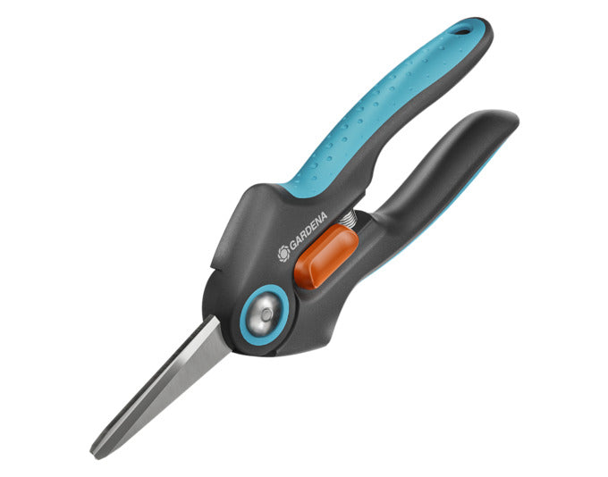 GARDENA Gartenschere Fresh Cut in  präsentiert im Onlineshop von KAQTU Design AG. Werkzeug ist von GARDENA