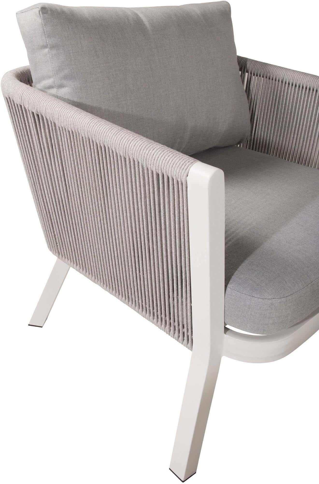 Stylisches Virya Sofa Outdoorset 120cm von Venture Home: Perfekte Kombination aus Eleganz und Komfort für Ihre Terrasse oder Balkon.