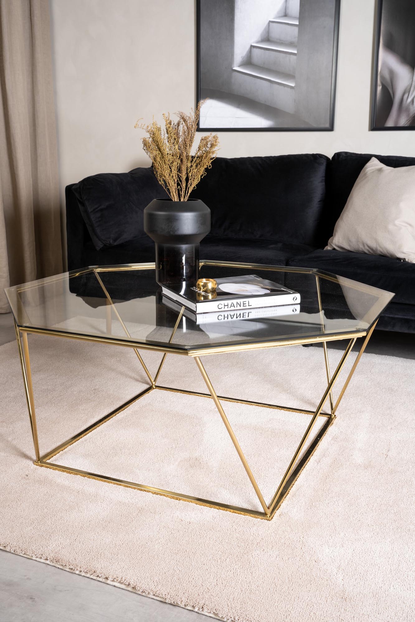 Österlen Beistelltisch in Gold präsentiert im Onlineshop von KAQTU Design AG. Beistelltisch ist von Furniture Fashion