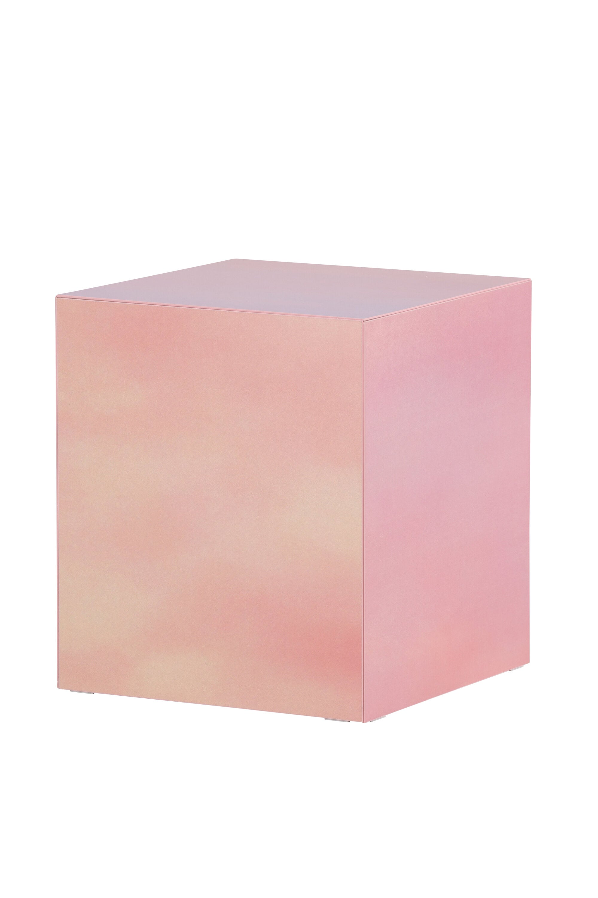 York Couchtisch in Pink präsentiert im Onlineshop von KAQTU Design AG. Beistelltisch ist von Venture Home