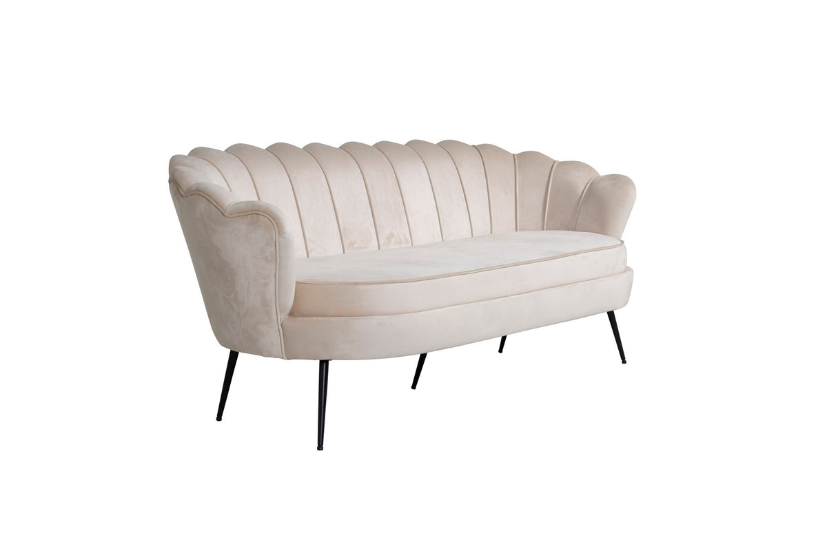 Calais Sofa in Beige präsentiert im Onlineshop von KAQTU Design AG. 3er Sofa ist von Venture Home