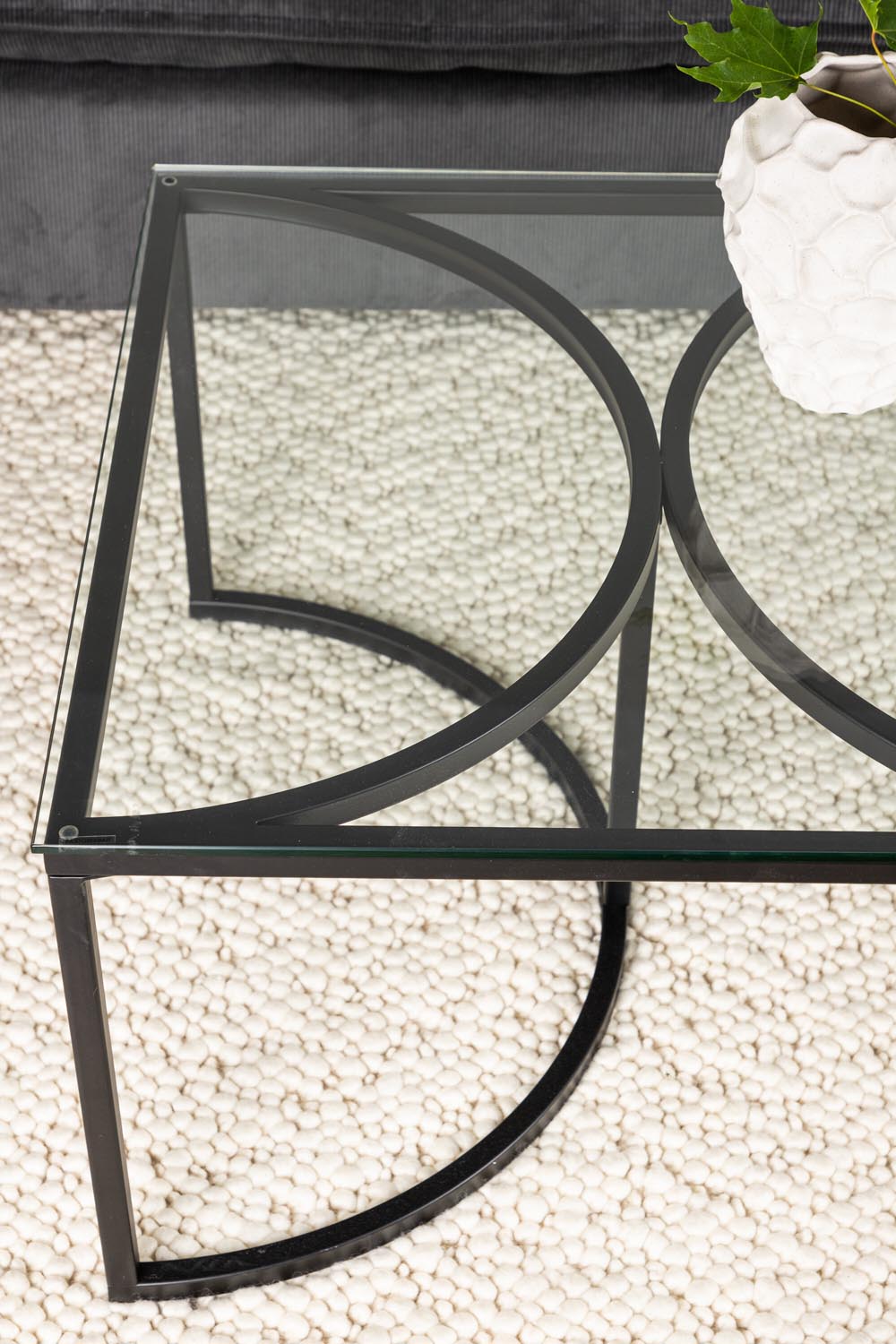 Skanör Beistelltisch in Schwarz präsentiert im Onlineshop von KAQTU Design AG. Beistelltisch ist von Furniture Fashion