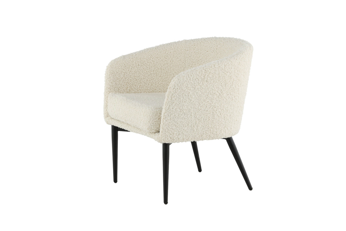 Fluffy Sessel in Weiss präsentiert im Onlineshop von KAQTU Design AG. Sessel mit Armlehnen ist von Venture Home