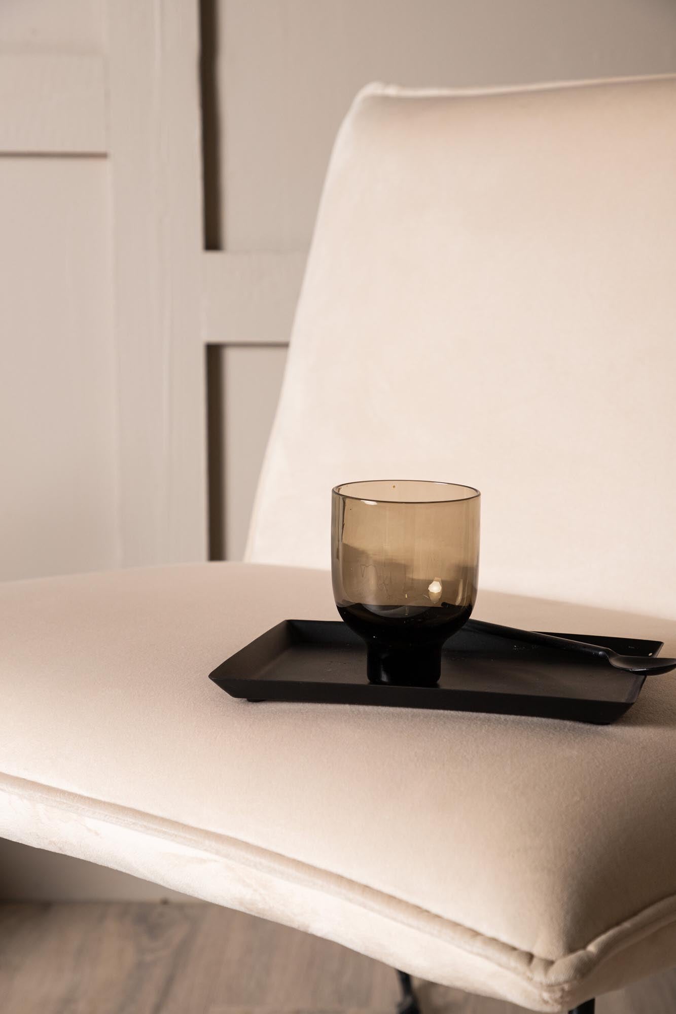 Eleganter X-Lounge Sessel von Venture Home in modernem Beige.