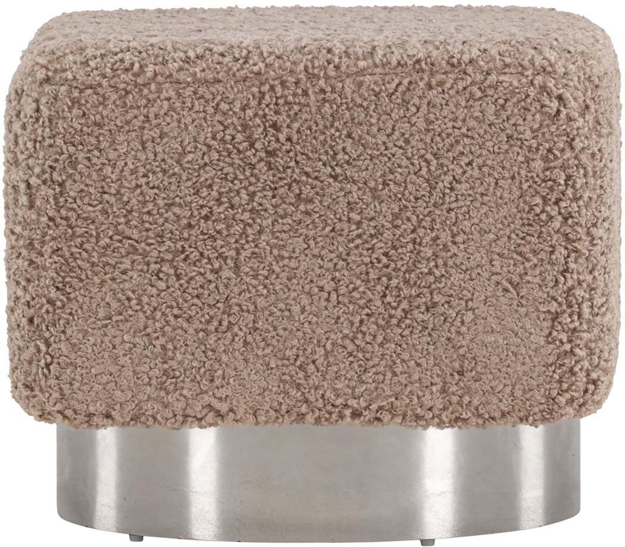 Der Newton Hocker von Venture Home: Stilvoller Teddy-Stoff, kompakt, vielseitig, modern – ein Must-have für jeden Raum.