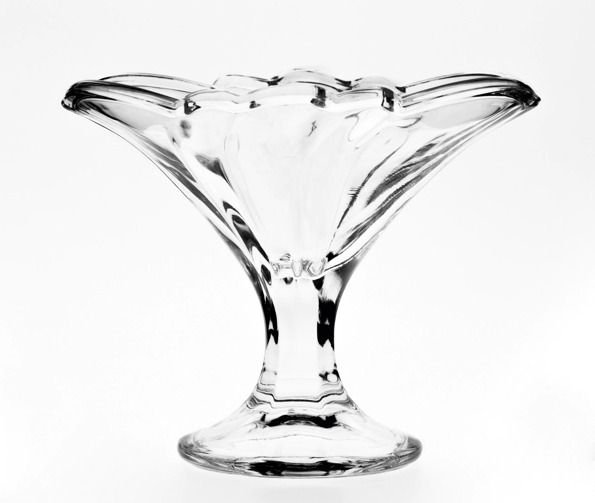 Entdecken Sie das elegante San Marino Coupe Glas von Rastal (23 cl, 12,5 cm) – ideal für Cocktails und Champagner. Hochwertig, robust und spülmaschinenfest.