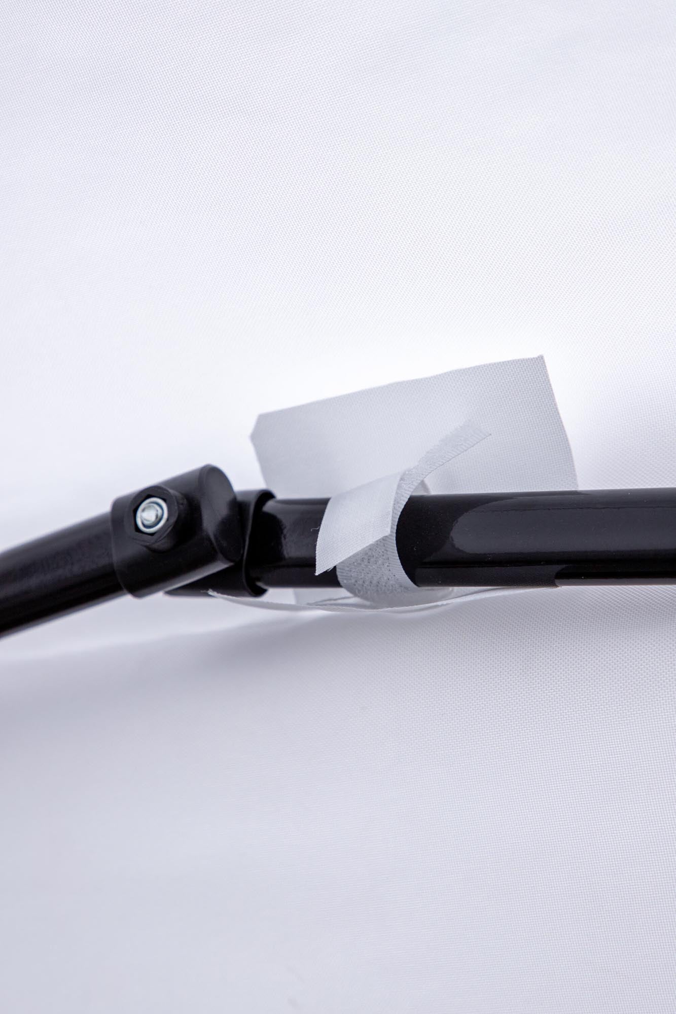 Easy Up Outdoor Schatten in Weiss präsentiert im Onlineshop von KAQTU Design AG. Pavillon ist von Venture Home