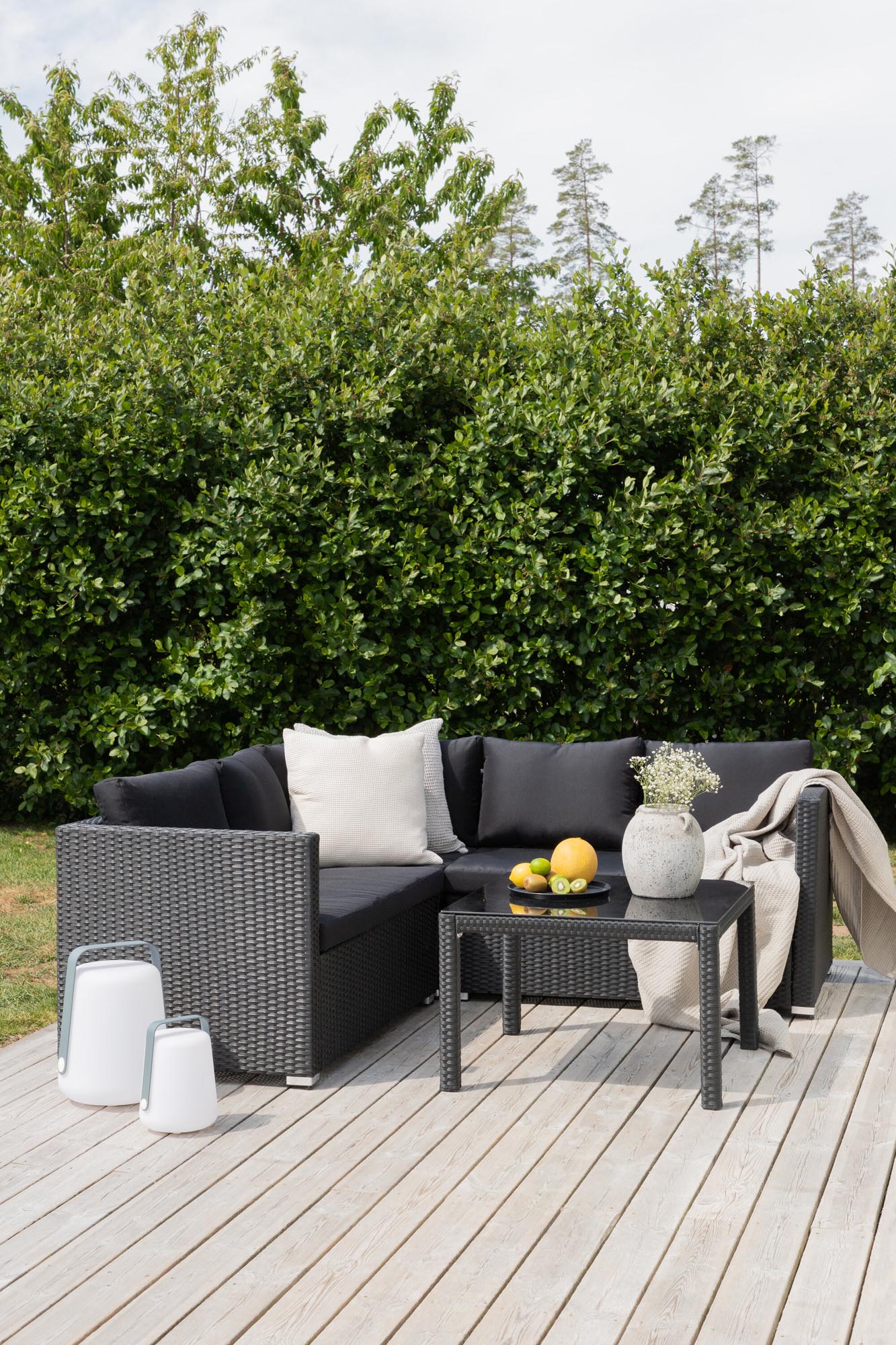 Kuba Ecksofa Outdoorset 70cm: Hochwertiges Kunstrattan, wetterfest und modular. Ideal für entspannte Stunden im Freien.