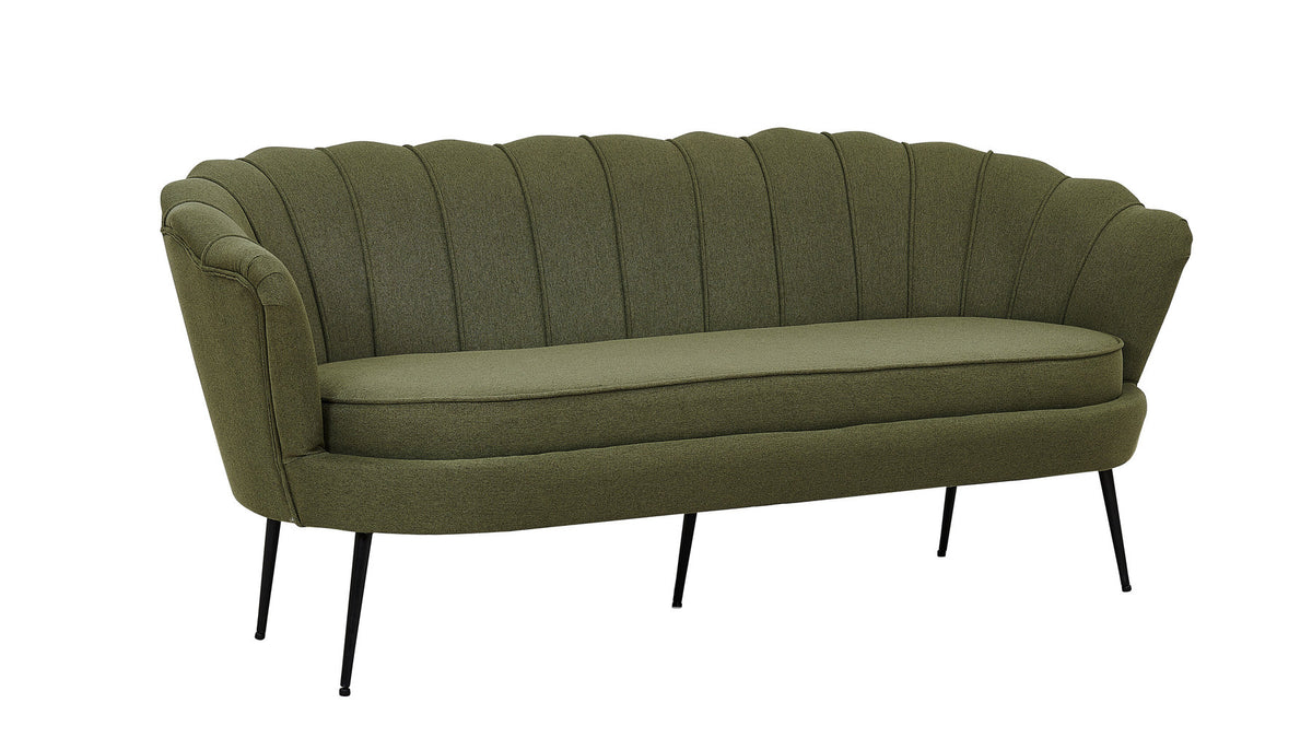 Calais Sofa in Grün präsentiert im Onlineshop von KAQTU Design AG. 3er Sofa ist von Venture Home