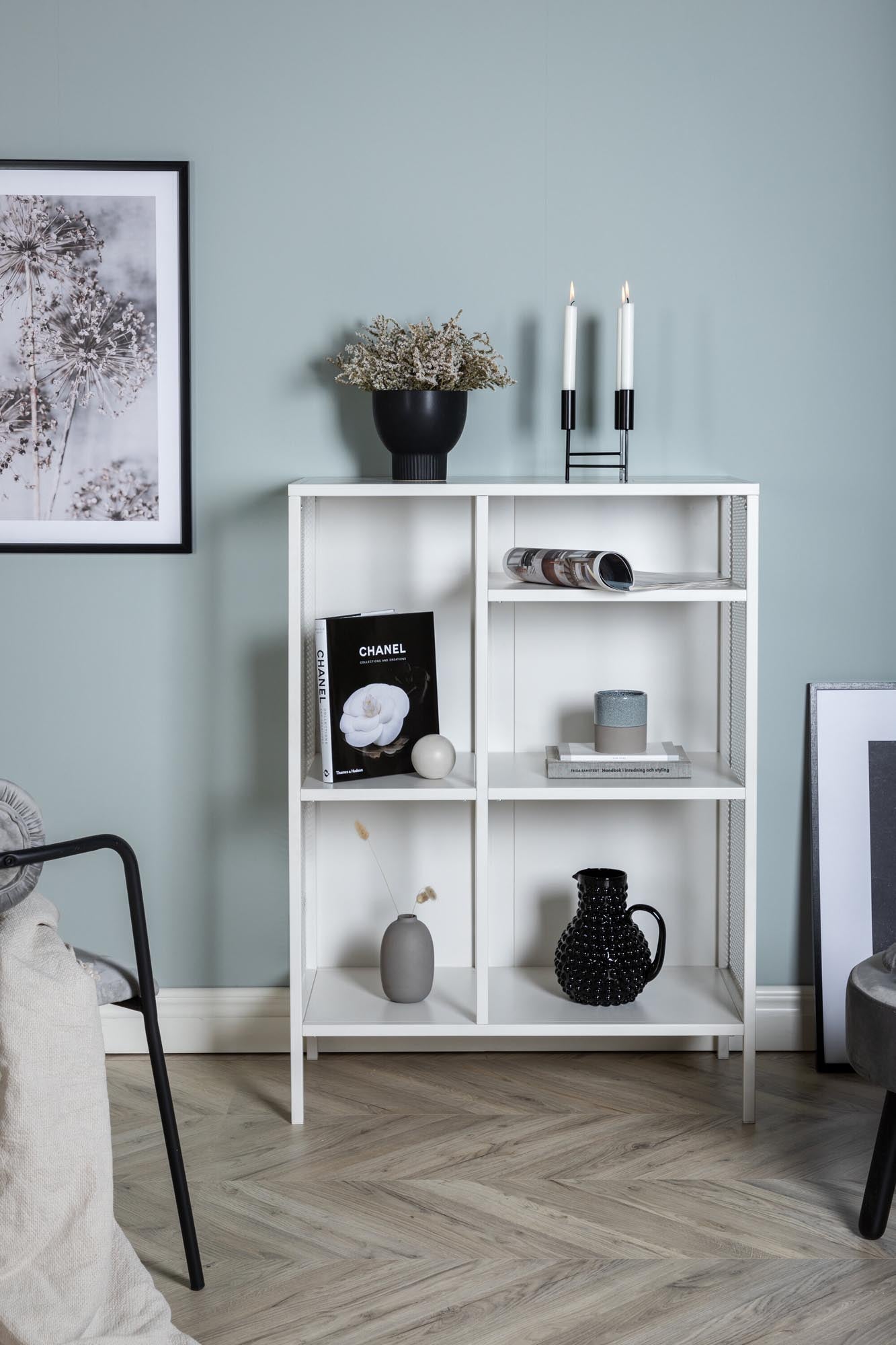 Mischa Regal in Weiss präsentiert im Onlineshop von KAQTU Design AG. Standregal ist von Venture Home
