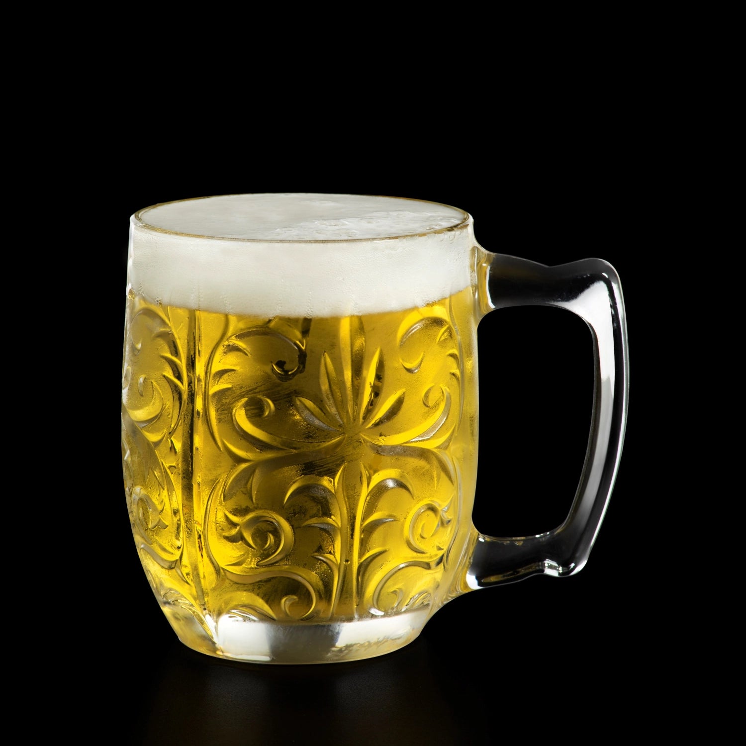 Stilvolles 4er Set Tattoo Biergläser aus klarem Glas, ideal für gesellige Runden, mit einem einzigartigen, modernen Muster und einer Füllmenge von 42cl.