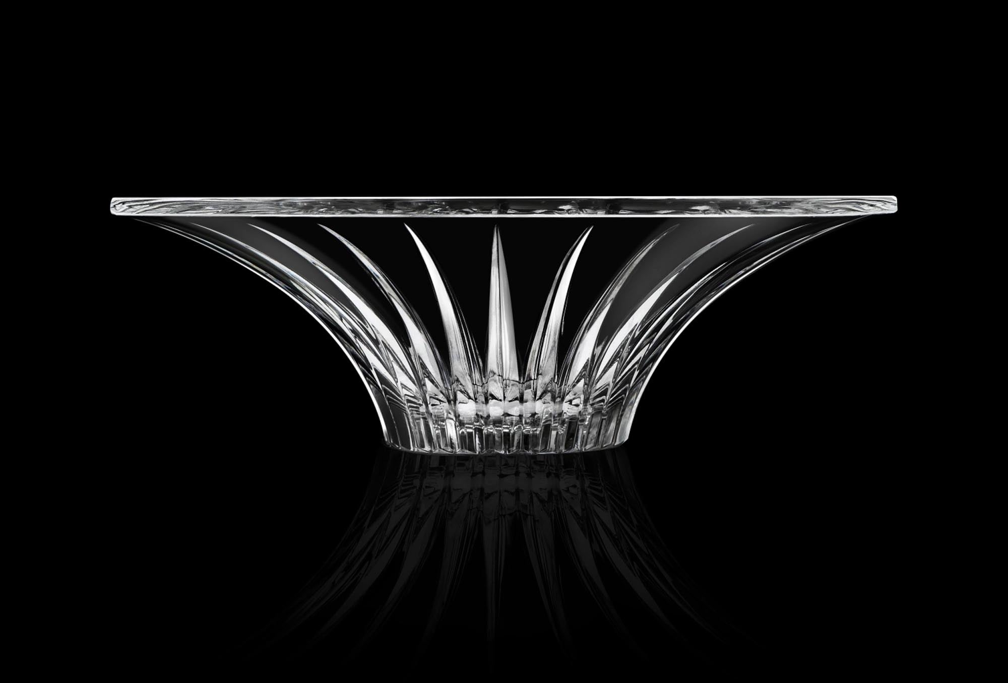 Die elegante Timeless Schale von RCR (Ø32 cm, H10,2 cm) vereint Funktionalität und Stil. Perfekt für Obst, Snacks oder als dekoratives Highlight in jedem Raum.