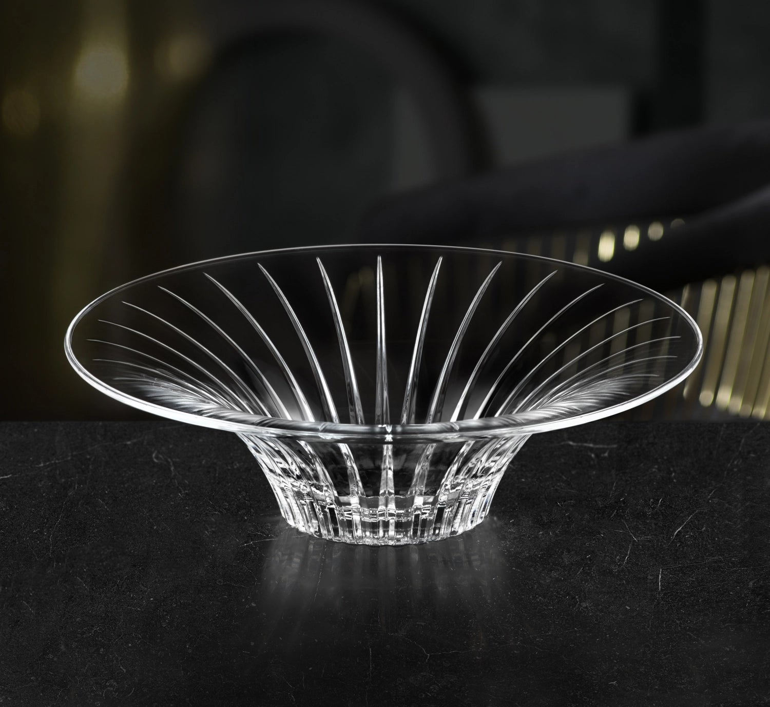 Elegante RCR Timeless Schale, Ø32 cm, H10,2 cm – ideal für kreative Arrangements und stilvolle Tischdekoration.