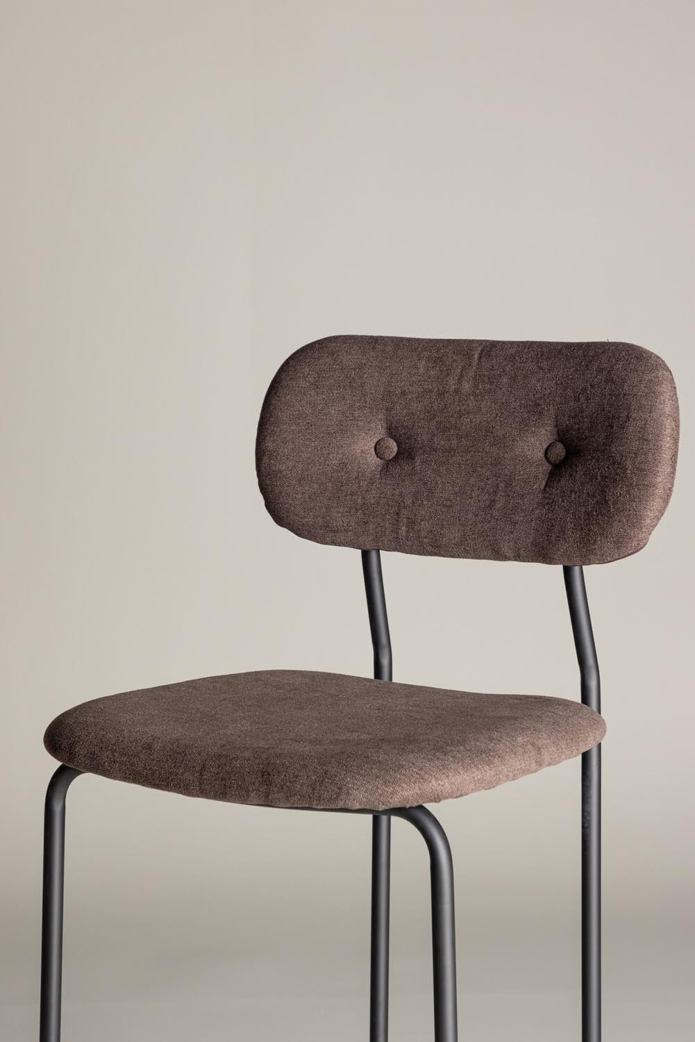 Ralf Barstuhl in Braun präsentiert im Onlineshop von KAQTU Design AG. Barstuhl ist von Venture Home
