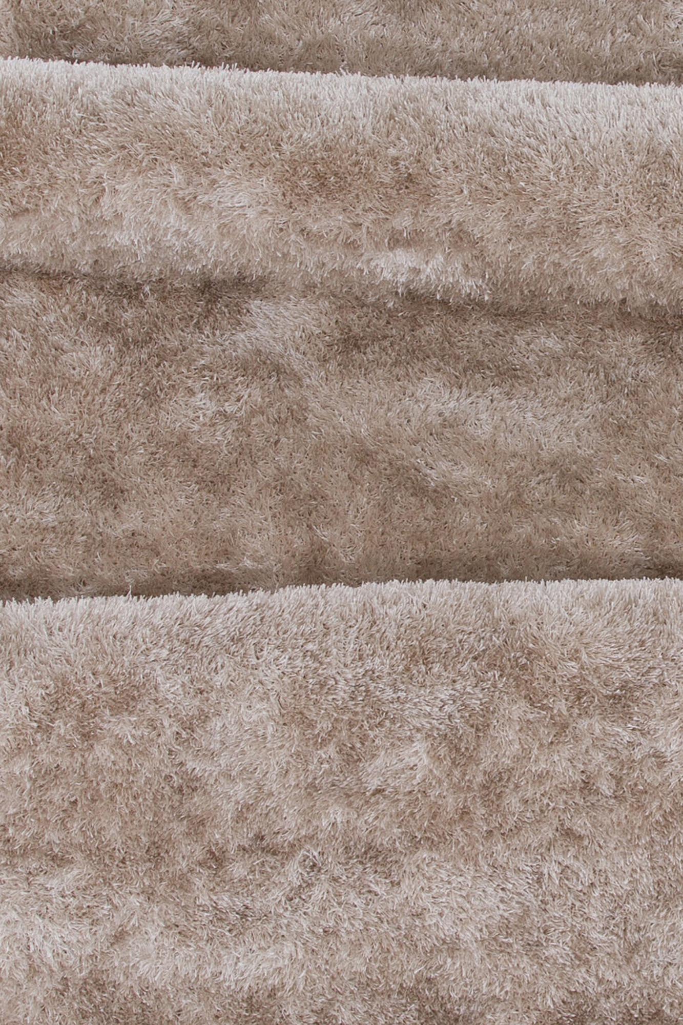 Mattis Teppich: Stilvolles Anthrazit für Ihr elegantes Wohnzimmer.