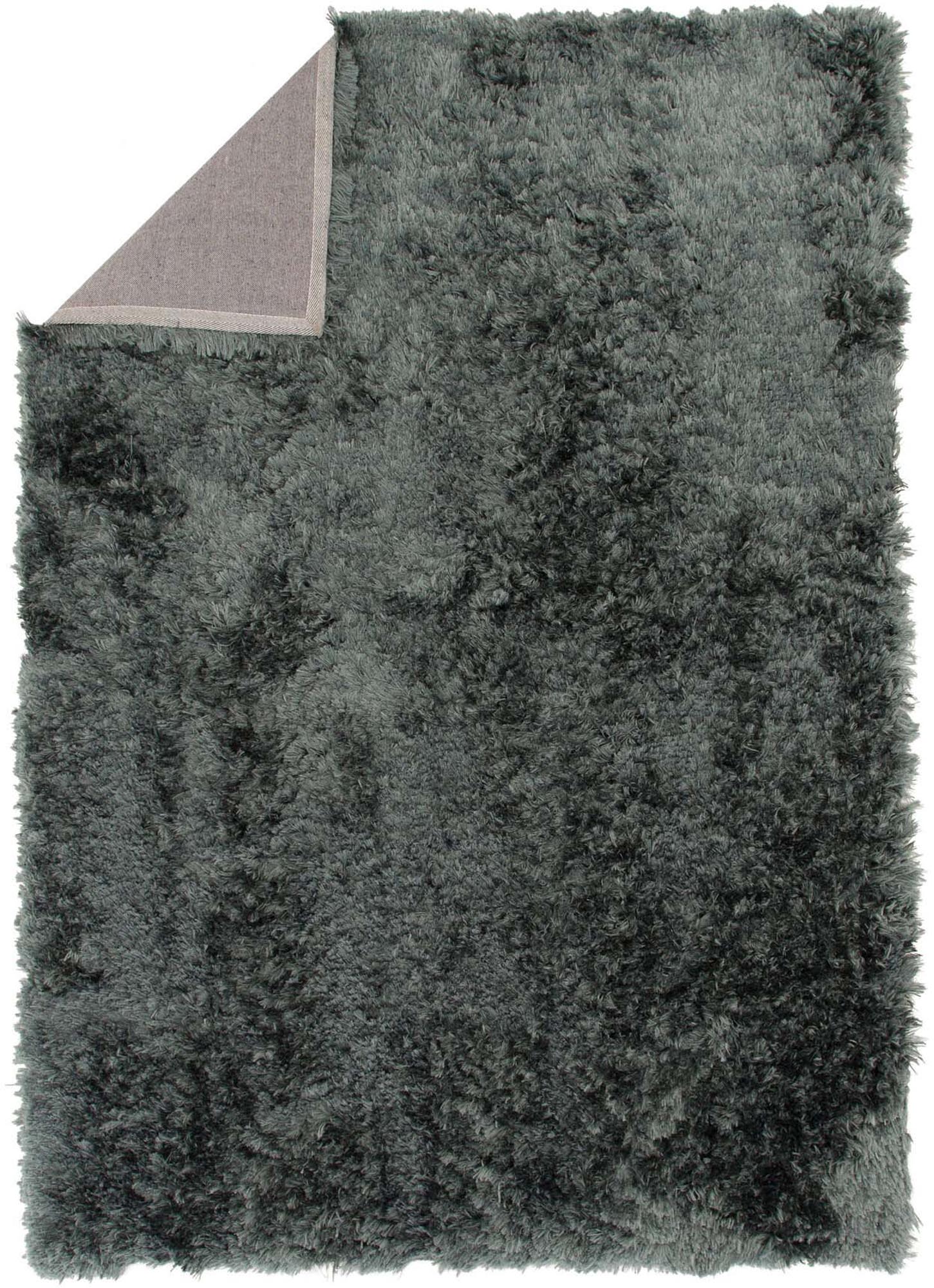 Natta Teppich: Eleganz und Komfort vereint in champagnerfarbenem Design für stilvolle Räume.