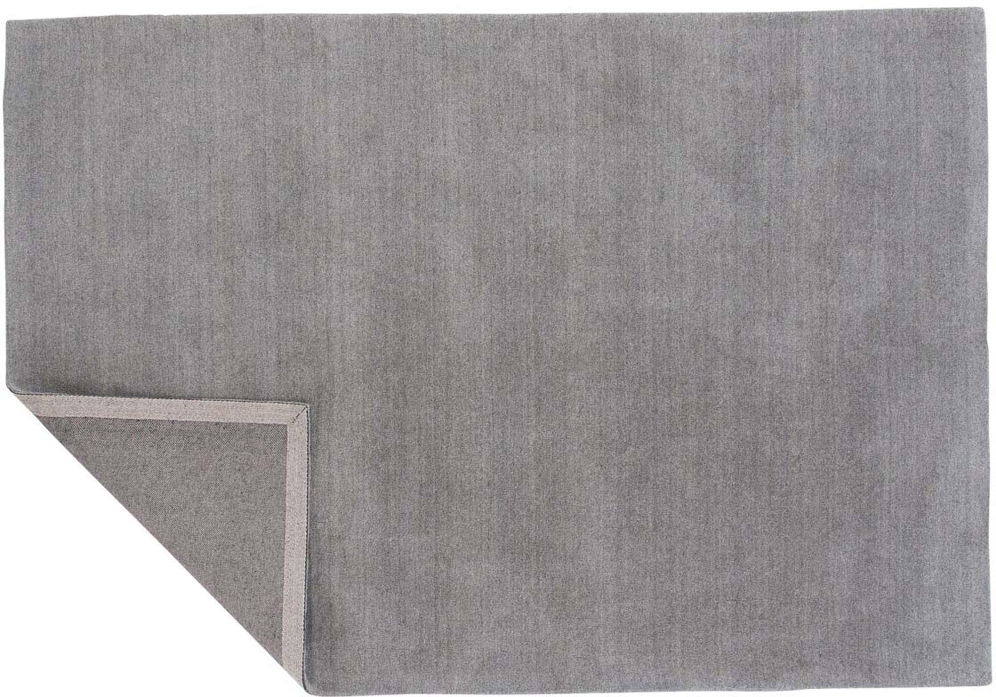 Ulla Teppich von Venture Home: Hochwertige Wolle, stilvolles Design und vielseitige Einsatzmöglichkeiten für Ihr Zuhause.