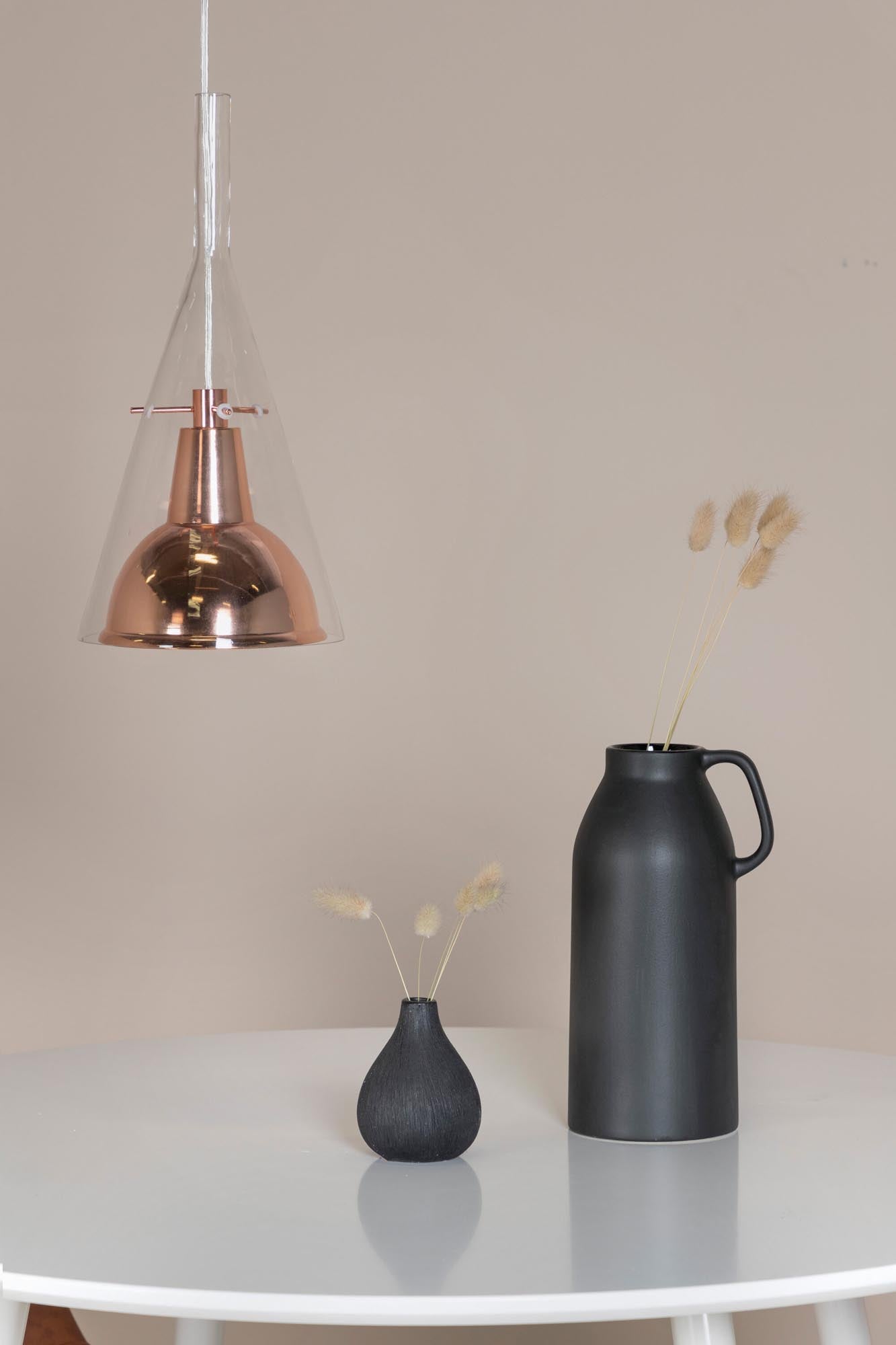 Sirius Pendelleuchte: Stilvolle Beleuchtung für moderne Wohnräume.