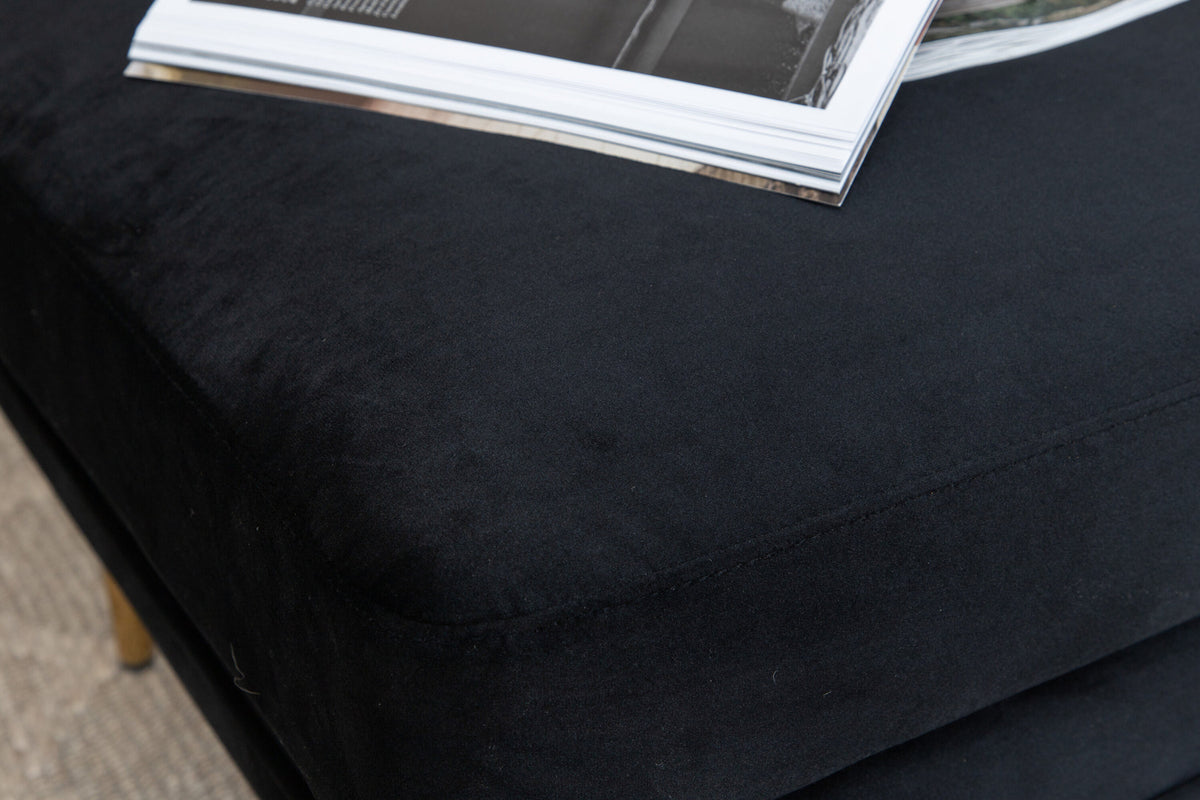 Boom Ottoman / Pouf in Schwarz präsentiert im Onlineshop von KAQTU Design AG. Ottoman ist von Venture Home