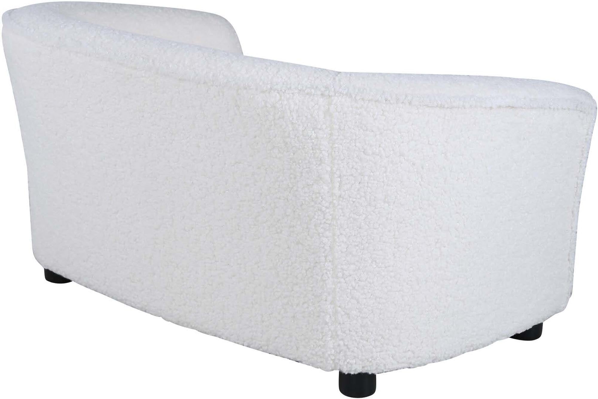 Måna Kindersofa von Venture Home: Elegantes Design, weicher Samt und stabiler Komfort für kreative Spielstunden im Kinderzimmer.