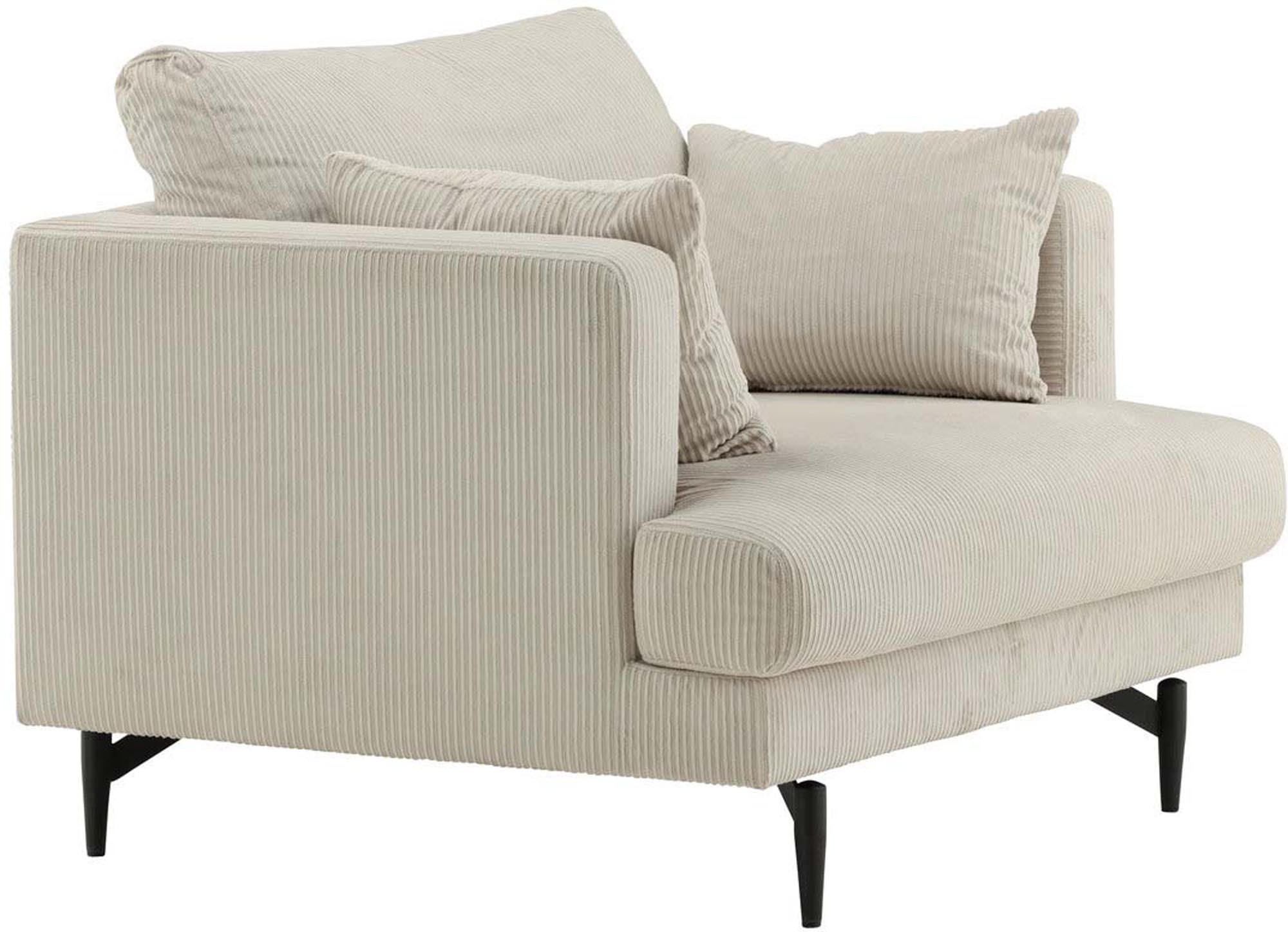 Entdecken Sie den Sofia Sessel von Venture Home – ein stilvolles Möbelstück, das Komfort und modernes Design perfekt kombiniert.