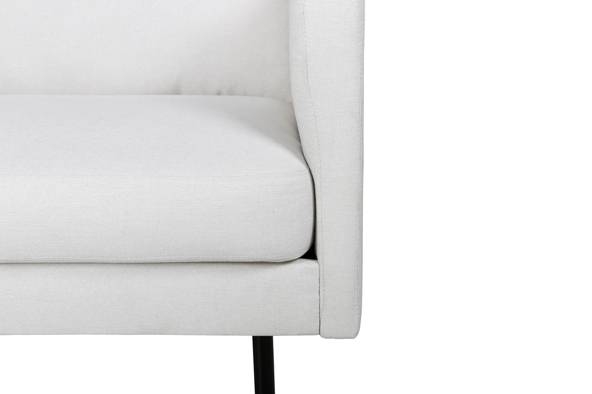 Zoom Sessel in Hell beige präsentiert im Onlineshop von KAQTU Design AG. Sessel mit Armlehnen ist von Venture Home