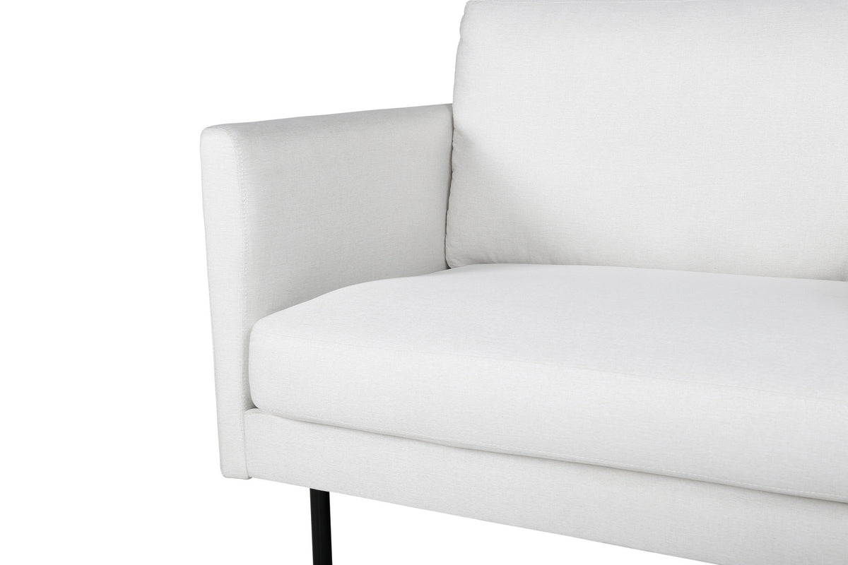 Zoom Sessel in Hell beige präsentiert im Onlineshop von KAQTU Design AG. Sessel mit Armlehnen ist von Venture Home