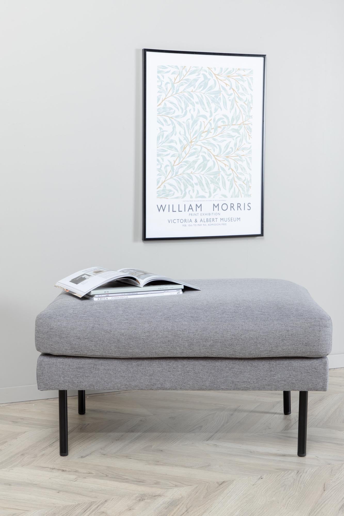Zoom Ottoman / Pouf in Grau präsentiert im Onlineshop von KAQTU Design AG. Ottoman ist von Venture Home