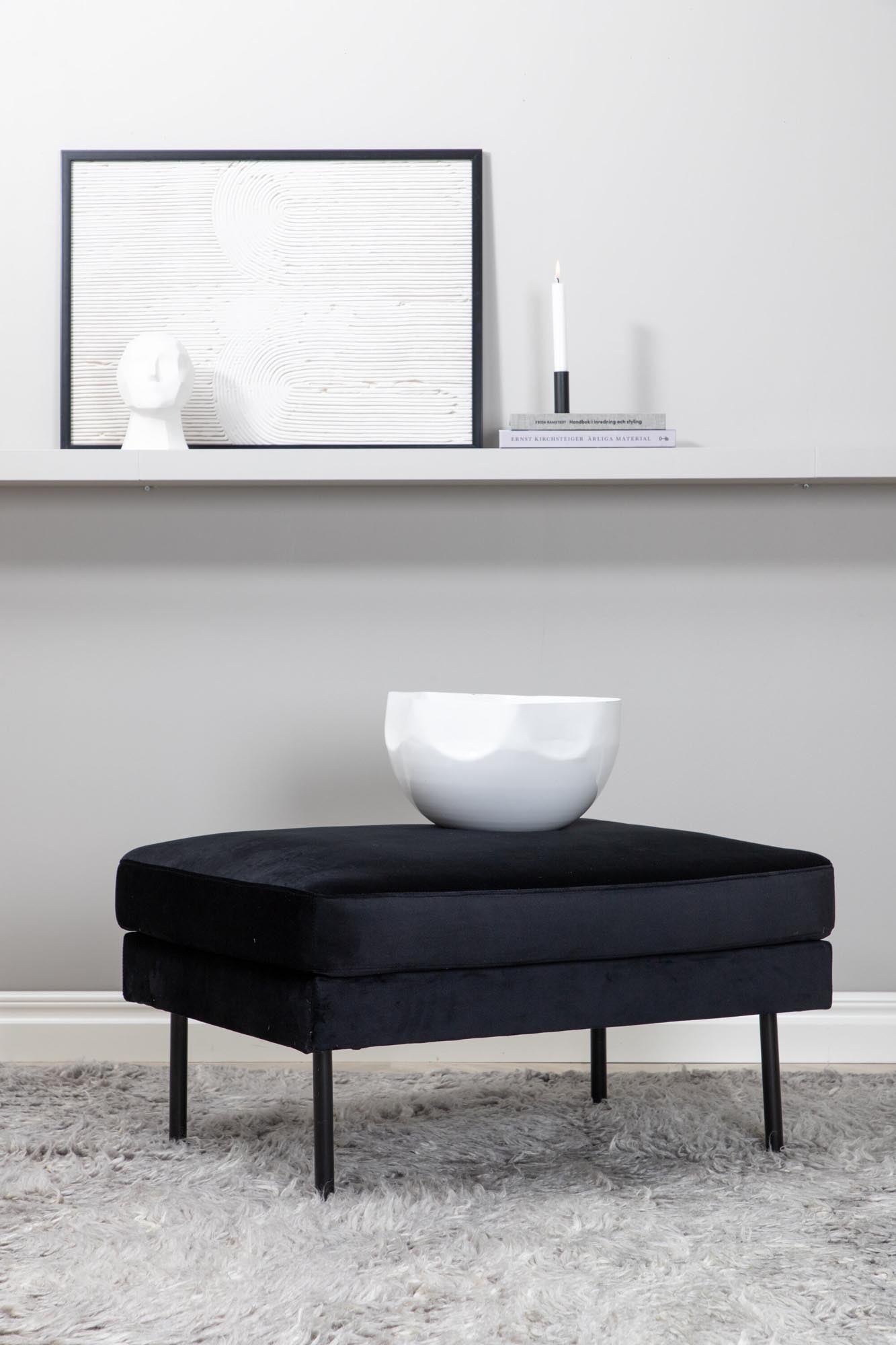 Zoom Ottoman / Pouf in Schwarz präsentiert im Onlineshop von KAQTU Design AG. Ottoman ist von Venture Home