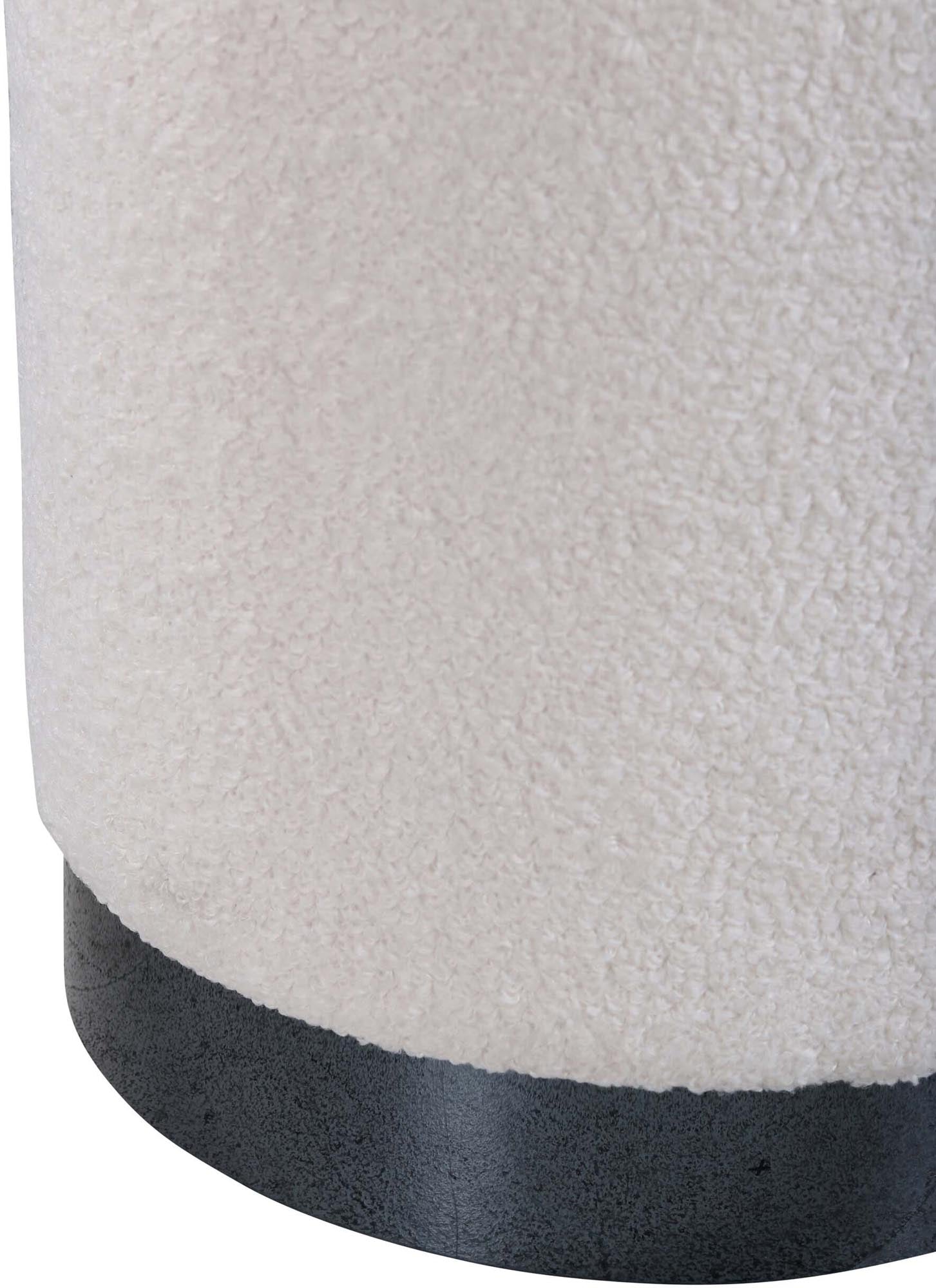 Benji Ottoman / Pouf in Weiss präsentiert im Onlineshop von KAQTU Design AG. Pouf ist von Venture Home