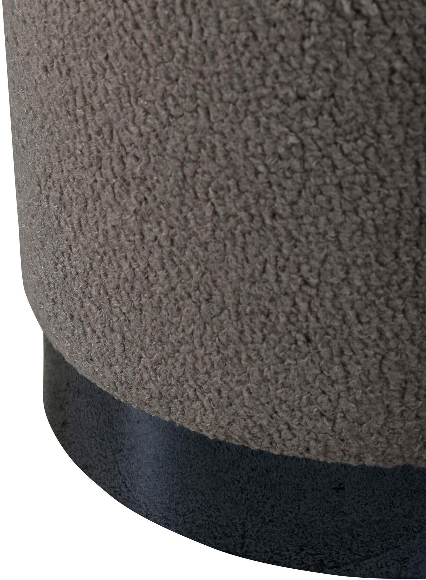 Benji Ottoman: Stilvoller Pouf in Beige für zeitgemässe Wohnräume.