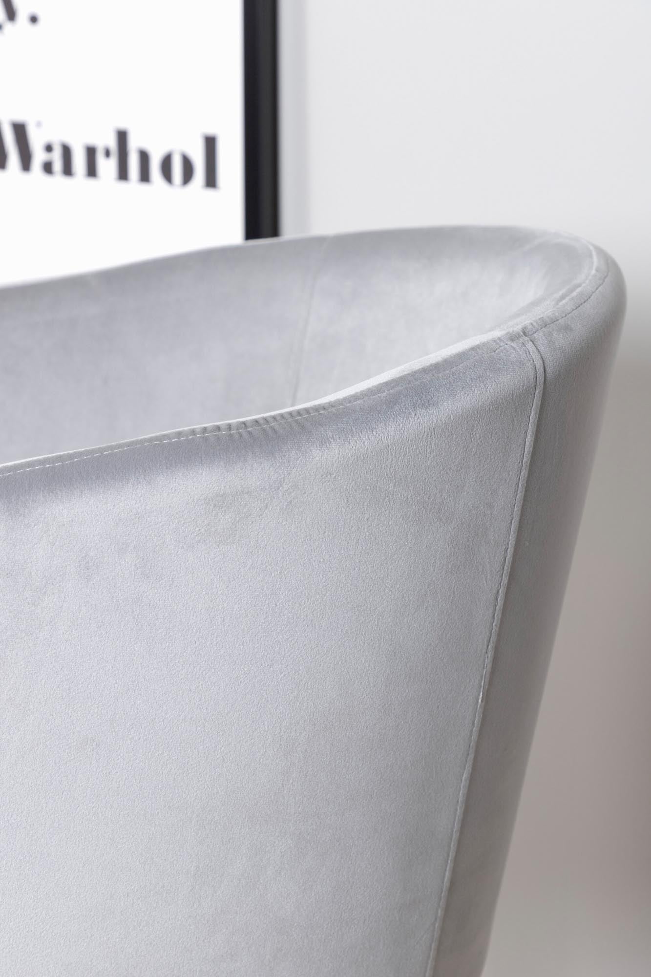 Berit Stuhl in Grau präsentiert im Onlineshop von KAQTU Design AG. Schalenstuhl mit Armlehne ist von Venture Home