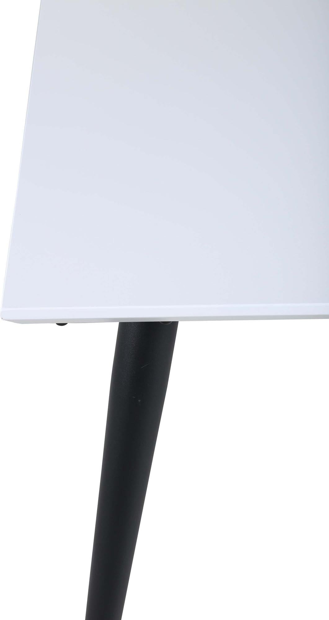 Entdecken Sie den Jimmy Esstisch von Venture Home: Robuste HPL-Oberfläche, stilvolle Metallbeine, ausziehbar für jeden Anlass.