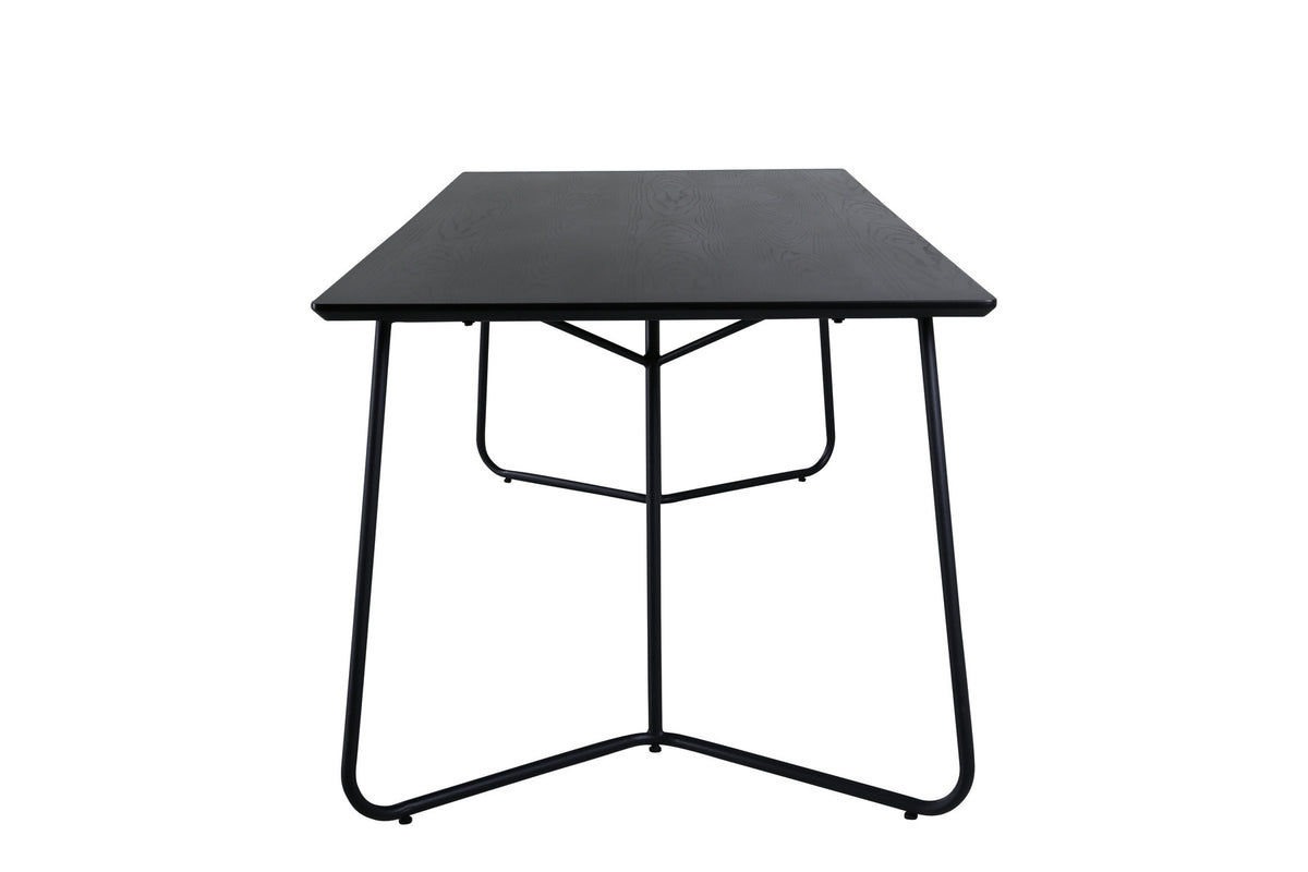 Petra Tisch in Schwarz präsentiert im Onlineshop von KAQTU Design AG. Esstisch ist von Venture Home