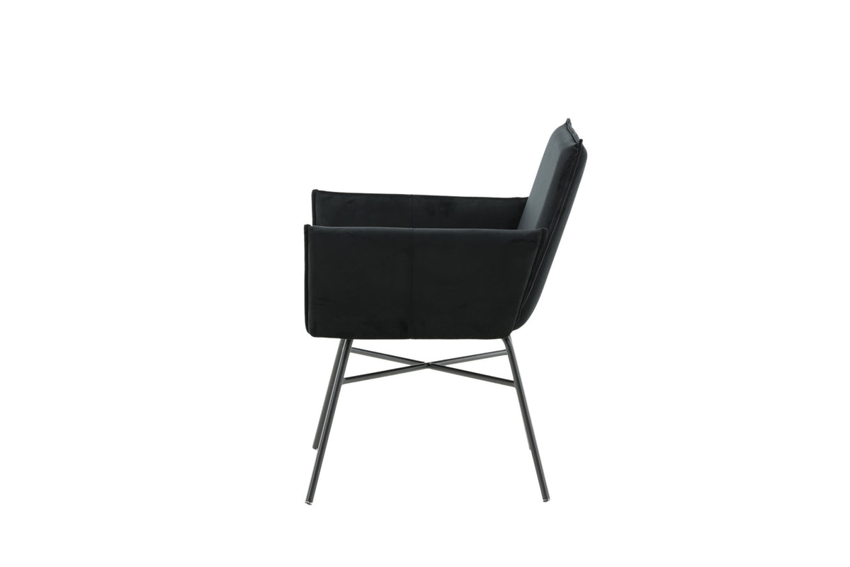 Petra Stuhl in Schwarz präsentiert im Onlineshop von KAQTU Design AG. Stuhl mit Armlehne ist von Venture Home