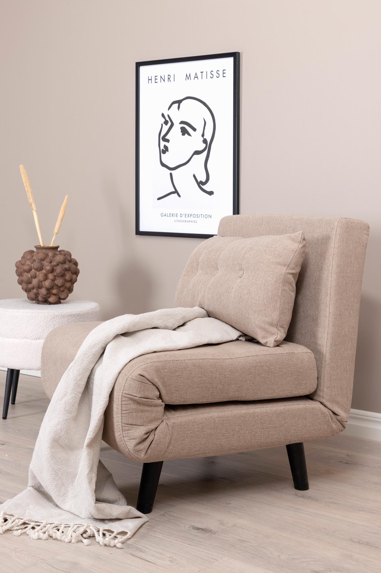 Vicky Bettsofa in Beige präsentiert im Onlineshop von KAQTU Design AG. Bettsofa ist von Venture Home