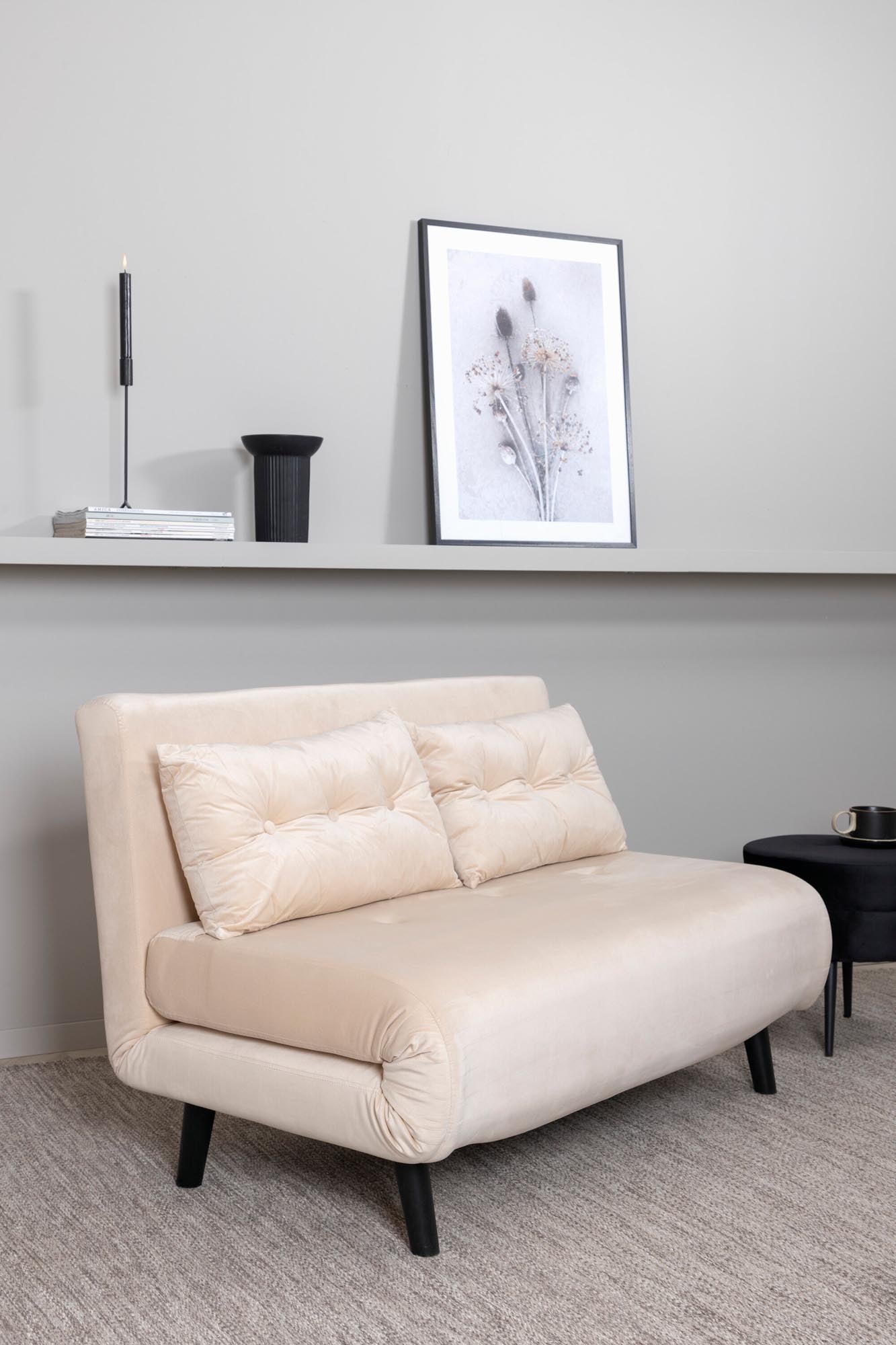 Vicky Bettsofa in Beige präsentiert im Onlineshop von KAQTU Design AG. Bettsofa ist von Venture Home