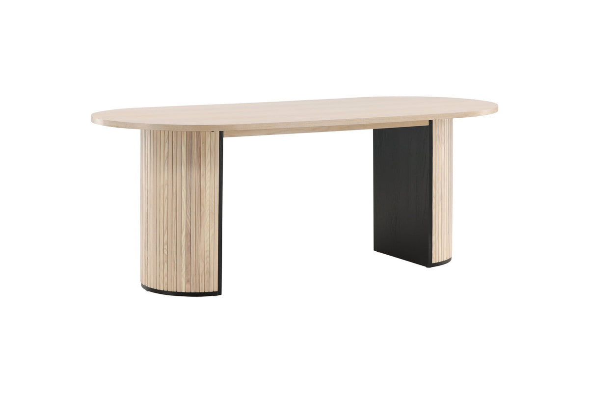 Bianca Tisch in Tünchen präsentiert im Onlineshop von KAQTU Design AG. Esstisch ist von Venture Home