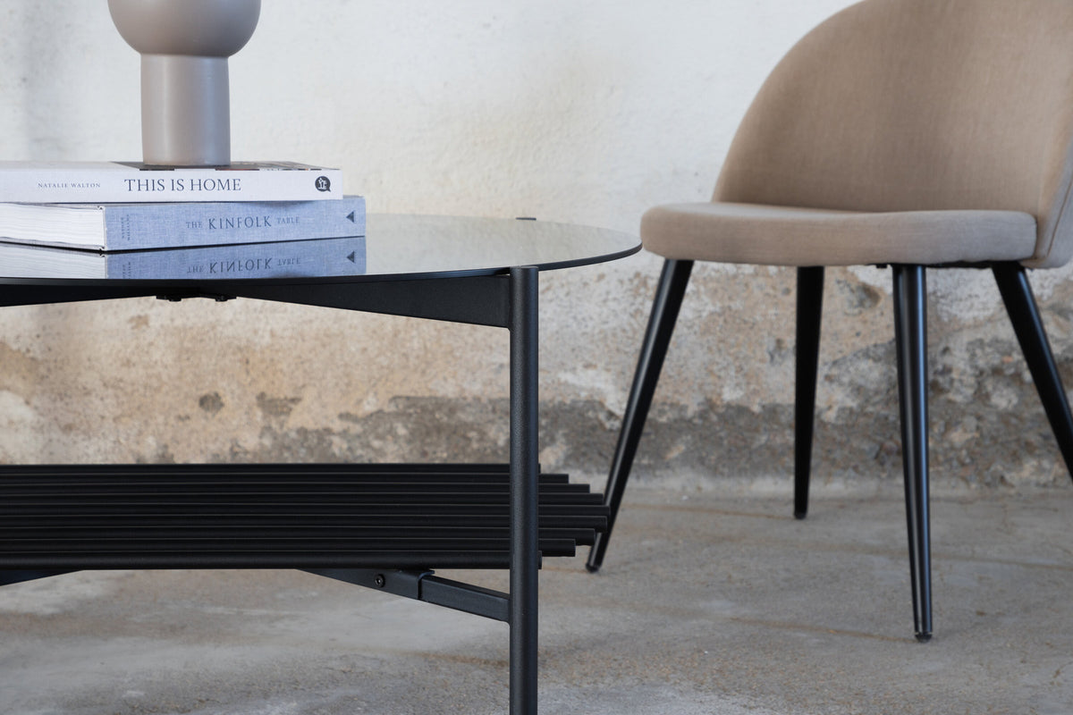 Von Staf Coffee Tisch rund in Schwarz präsentiert im Onlineshop von KAQTU Design AG. Beistelltisch ist von Venture Home
